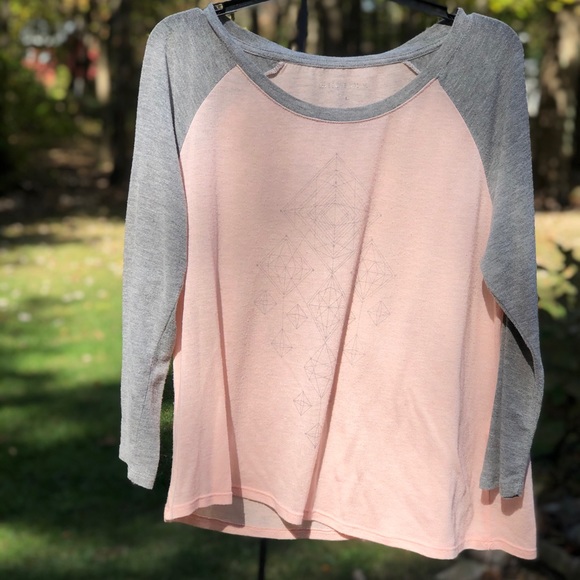 Live, Love, Dream long sleeve - Picture 2 of 4